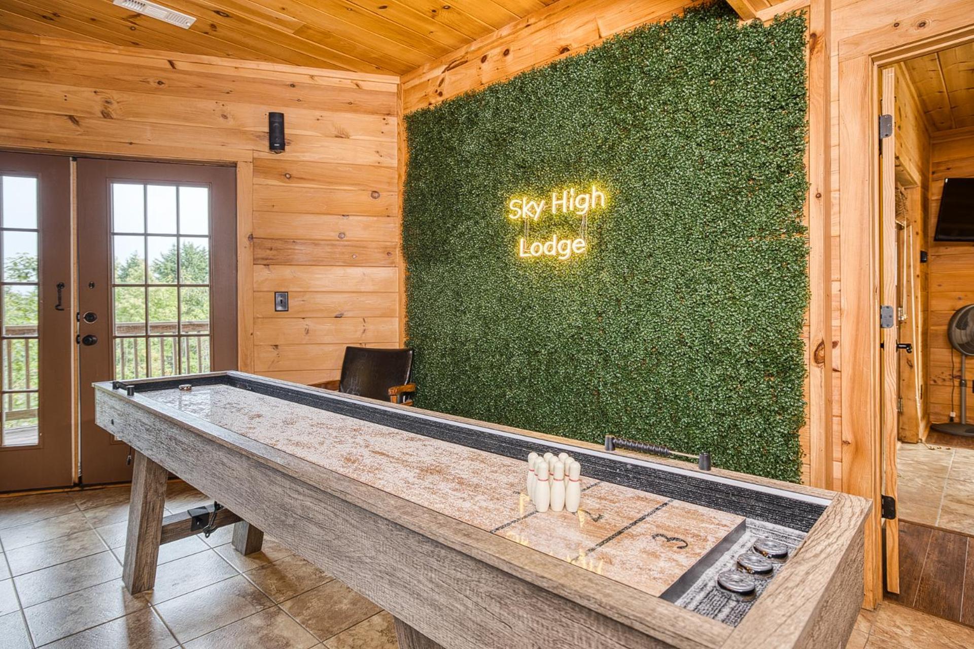 Sky High Lodge By Bk Stays. Large Cabin. Amazing Views. Game Room. Jacuzzi. Six Bedrooms. Sleeps 12 Blue Ridge Eksteriør bilde