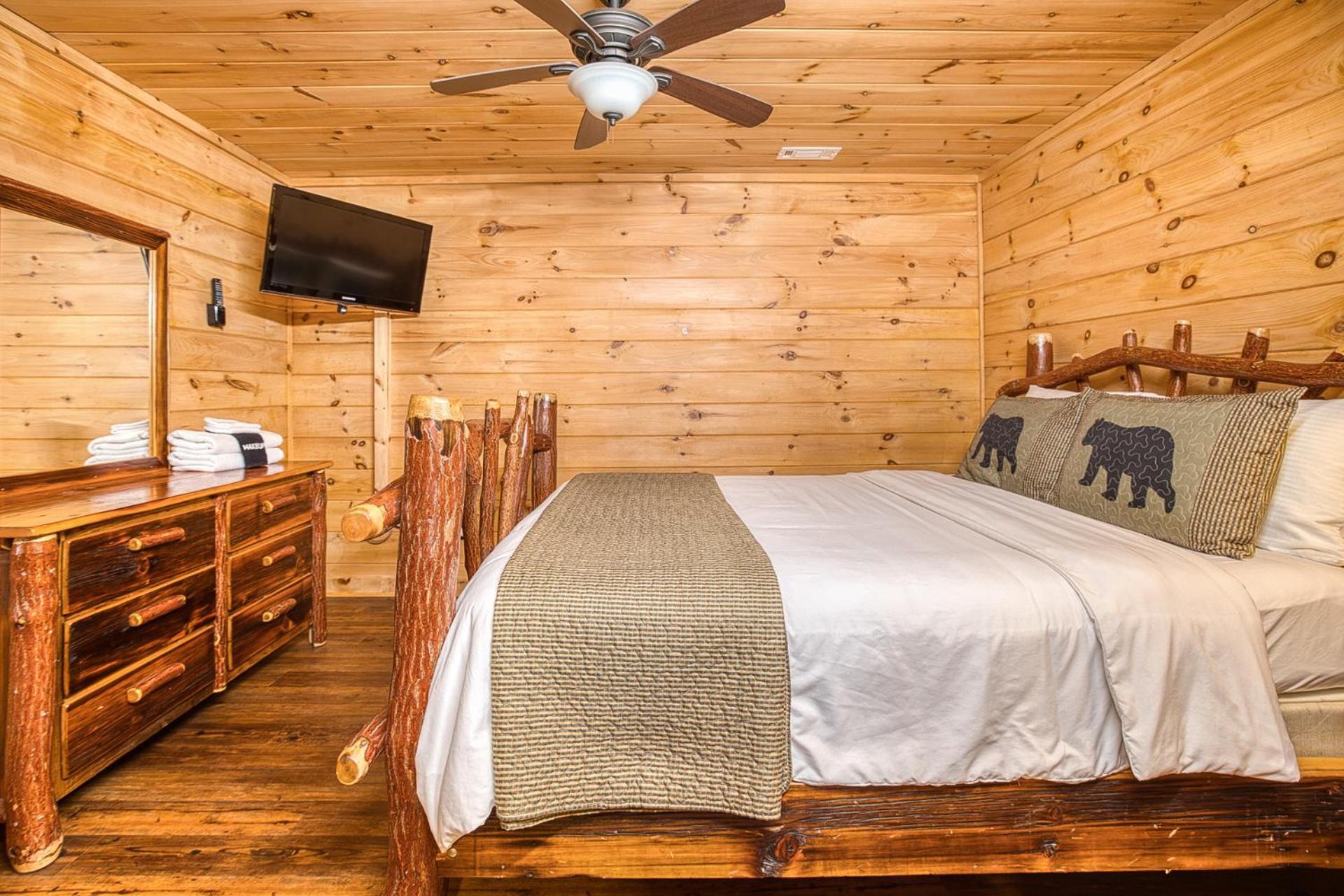 Sky High Lodge By Bk Stays. Large Cabin. Amazing Views. Game Room. Jacuzzi. Six Bedrooms. Sleeps 12 Blue Ridge Eksteriør bilde