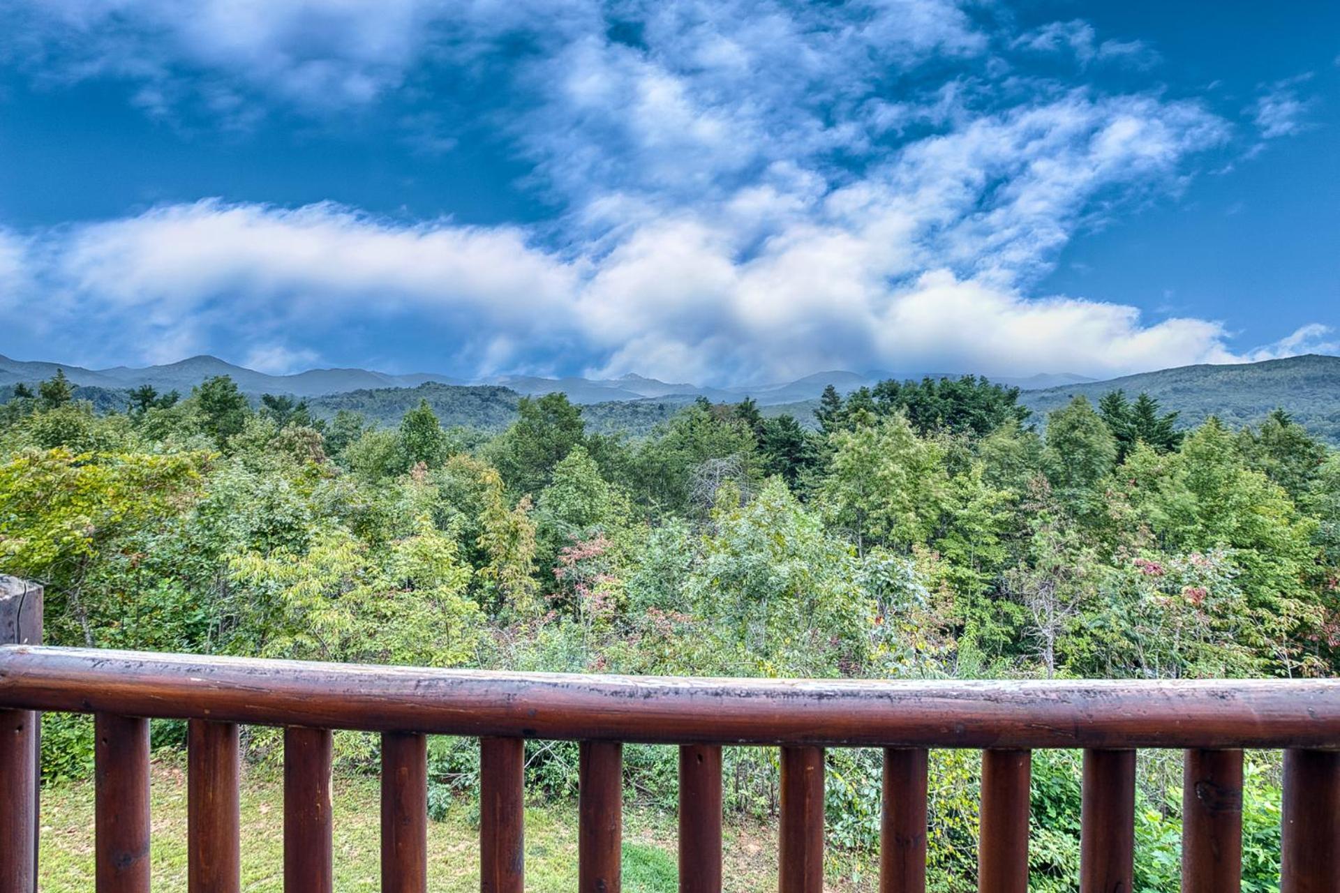 Sky High Lodge By Bk Stays. Large Cabin. Amazing Views. Game Room. Jacuzzi. Six Bedrooms. Sleeps 12 Blue Ridge Eksteriør bilde