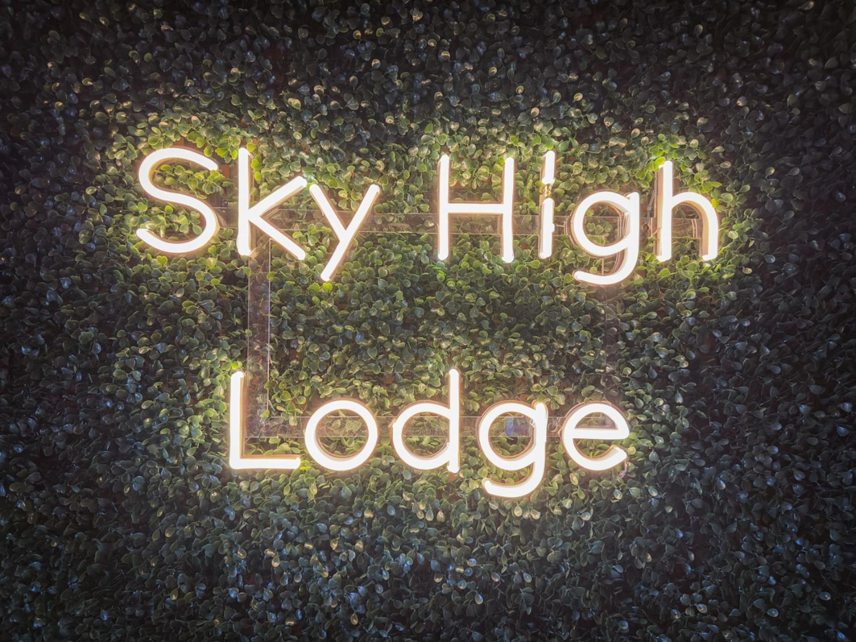 Sky High Lodge By Bk Stays. Large Cabin. Amazing Views. Game Room. Jacuzzi. Six Bedrooms. Sleeps 12 Blue Ridge Eksteriør bilde