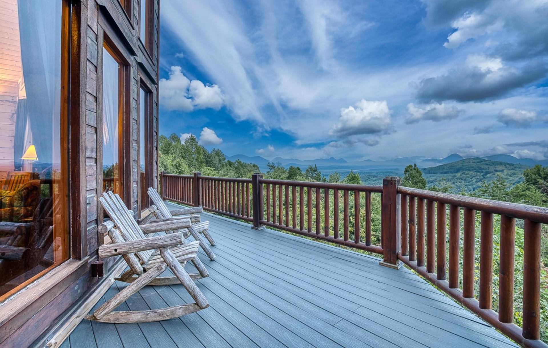 Sky High Lodge By Bk Stays. Large Cabin. Amazing Views. Game Room. Jacuzzi. Six Bedrooms. Sleeps 12 Blue Ridge Eksteriør bilde